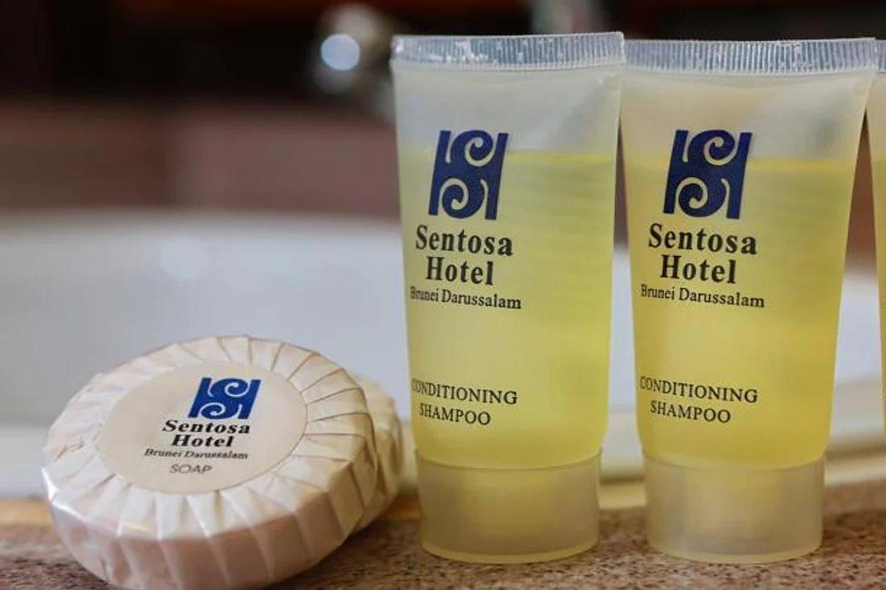 Hotel Santosa Malang Kültér fotó